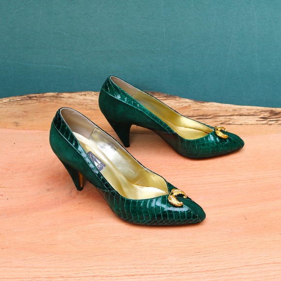 j renee green shoes